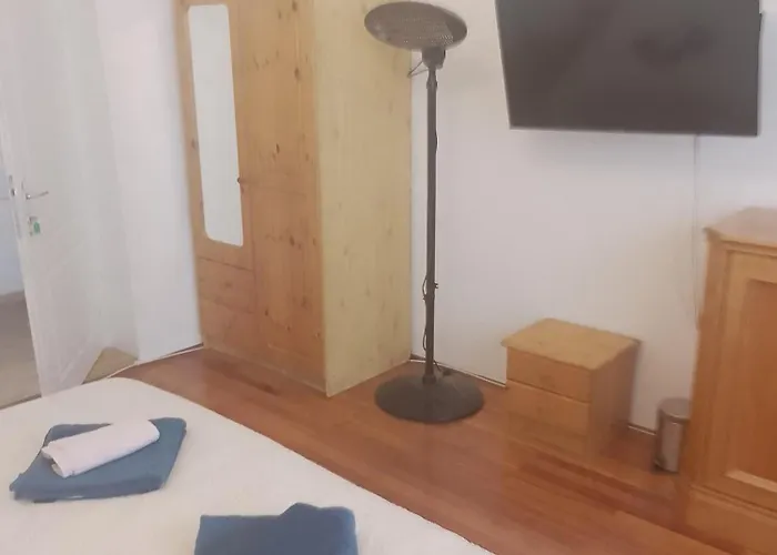 Wildrose Zum Wehrturm Hotel Palterndorf-Dobermannsdorf