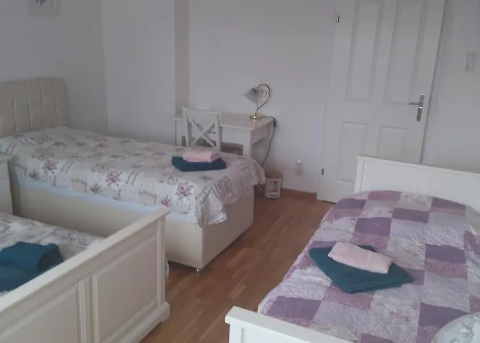 Wildrose Zum Wehrturm Hotel 3*