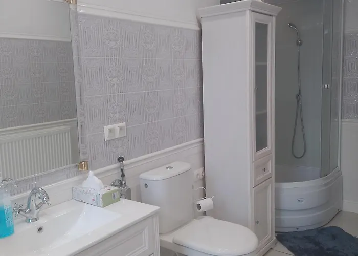 Wildrose Zum Wehrturm 3*