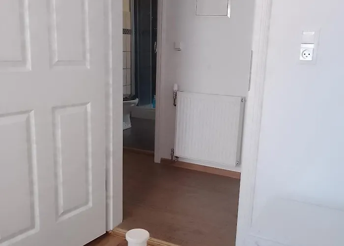 Wildrose Zum Wehrturm Hotel Palterndorf-Dobermannsdorf