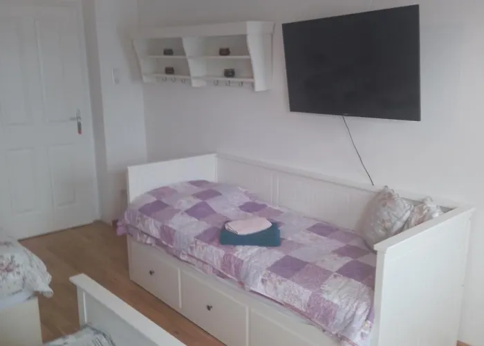 Hotel Wildrose Zum Wehrturm 3*